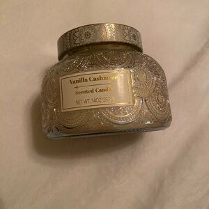 Vanilla Cashmere Scented Candle - Decorative Iridescent Jar